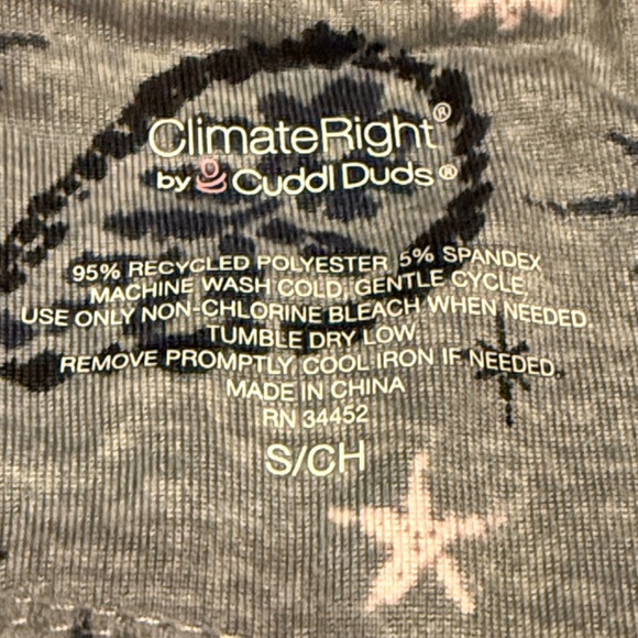 Cuddl Duds Climate Right  Paisley Pajamas Set - Picture 2 of 5